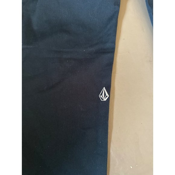 Volcom frickin true to this new navy blue youth pants size 24 uniform - Picture 6 of 10